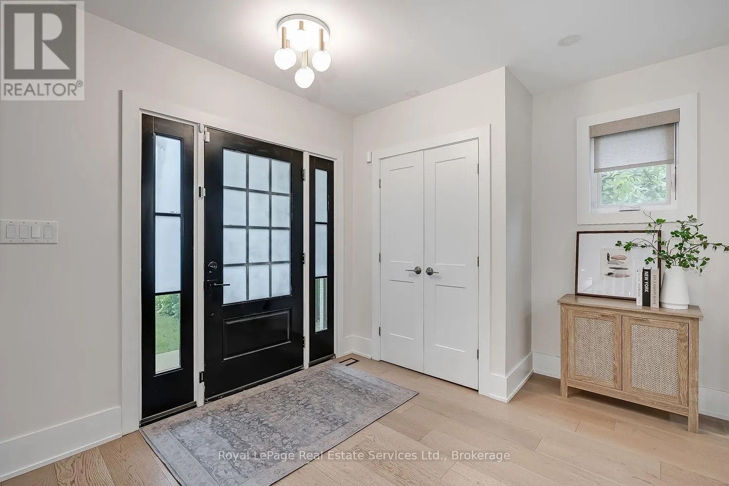 59 FAIRWOOD PLACE E