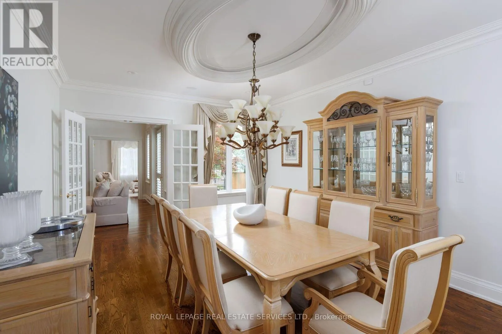 70 SHOREWOOD PLACE