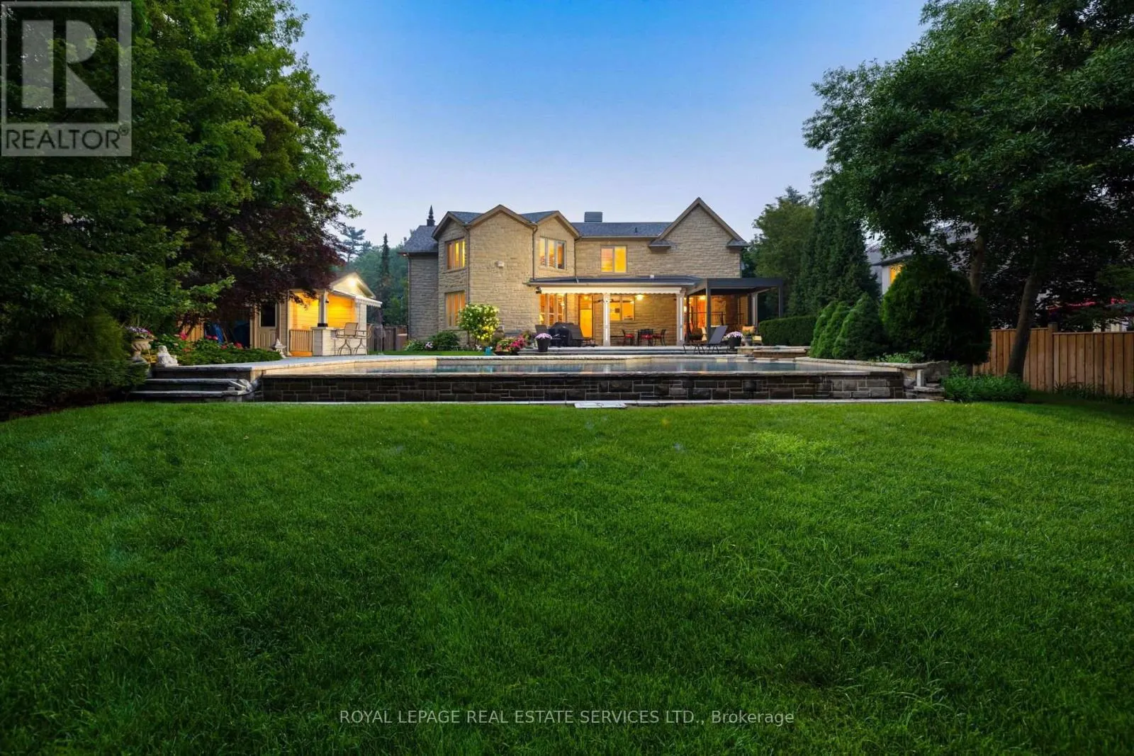 70 SHOREWOOD PLACE