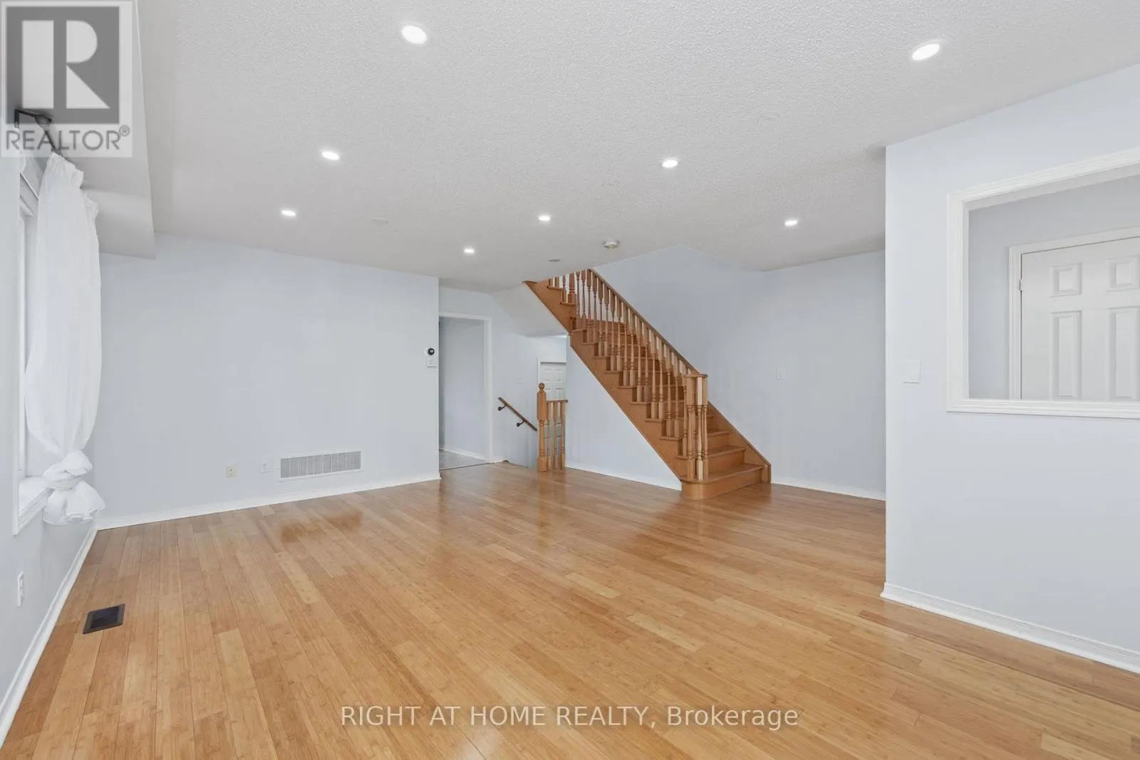 3128 ROBERT BROWN BOULEVARD