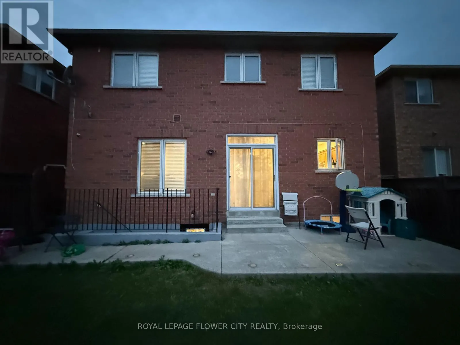 41 CAPE DORSET CRESCENT