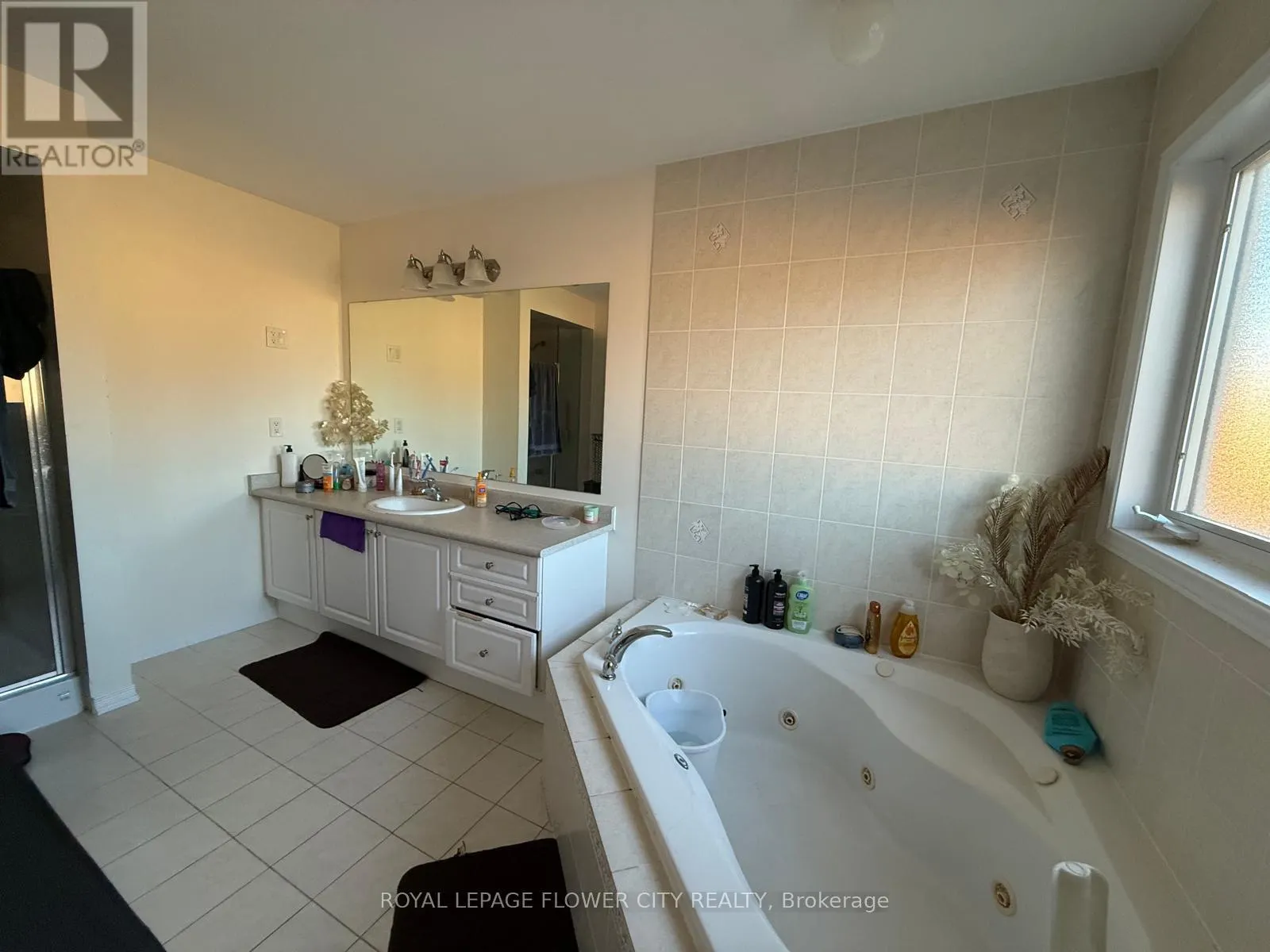 41 CAPE DORSET CRESCENT