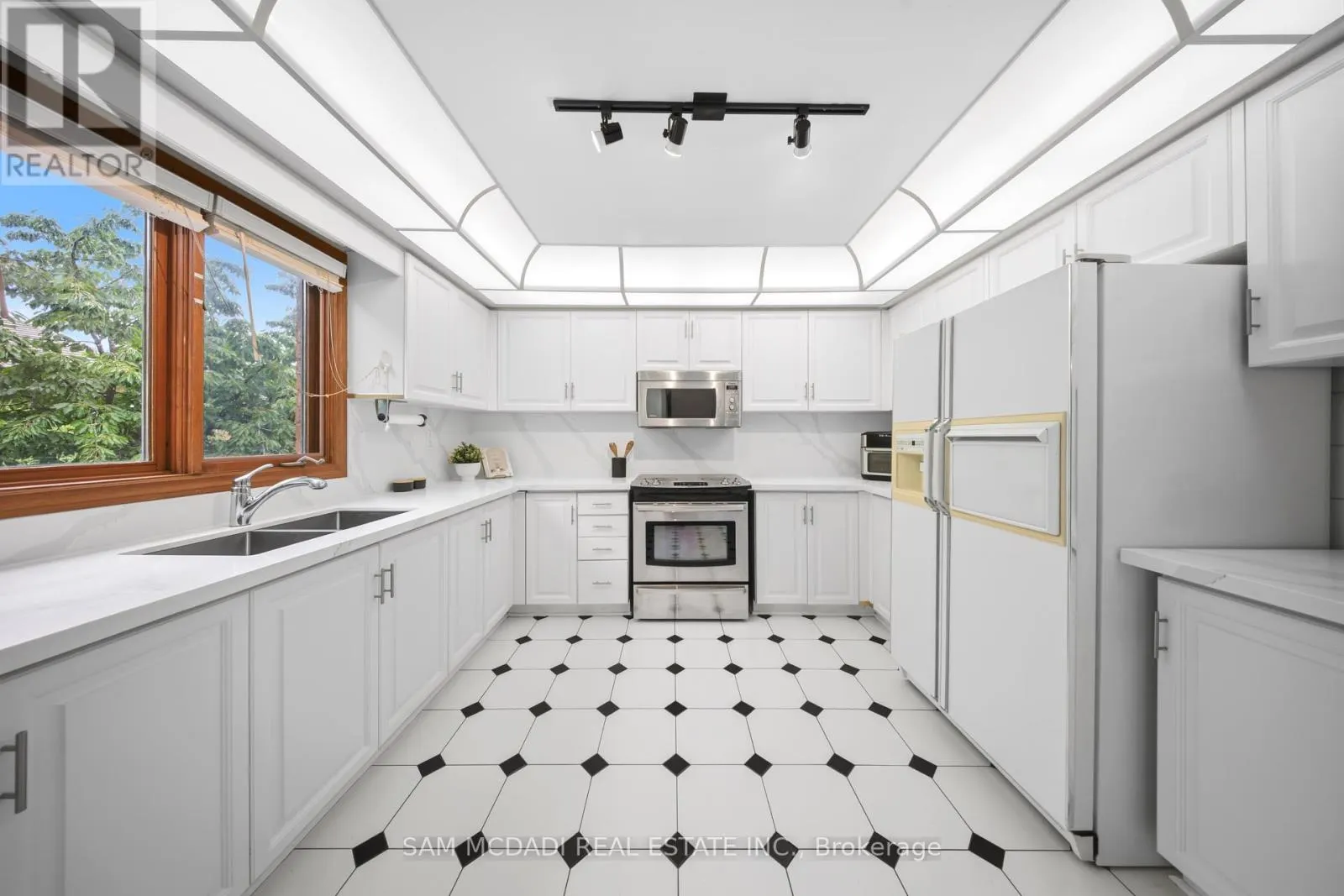 5109 ELDERVIEW COURT