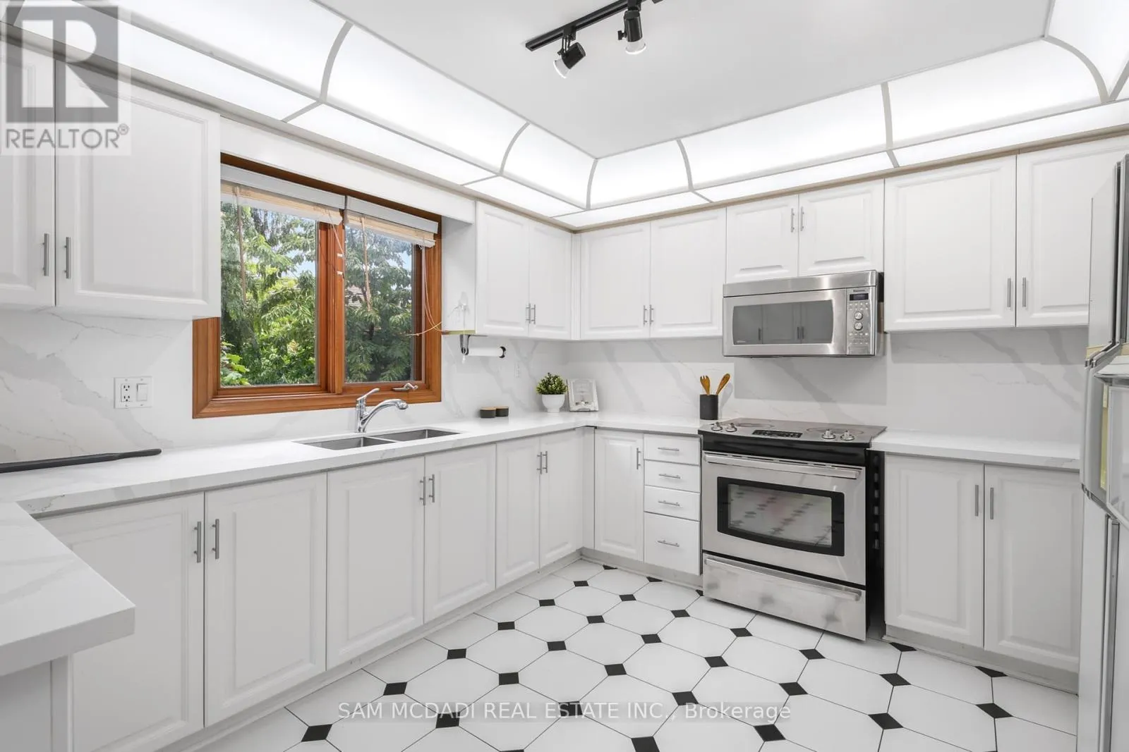5109 ELDERVIEW COURT