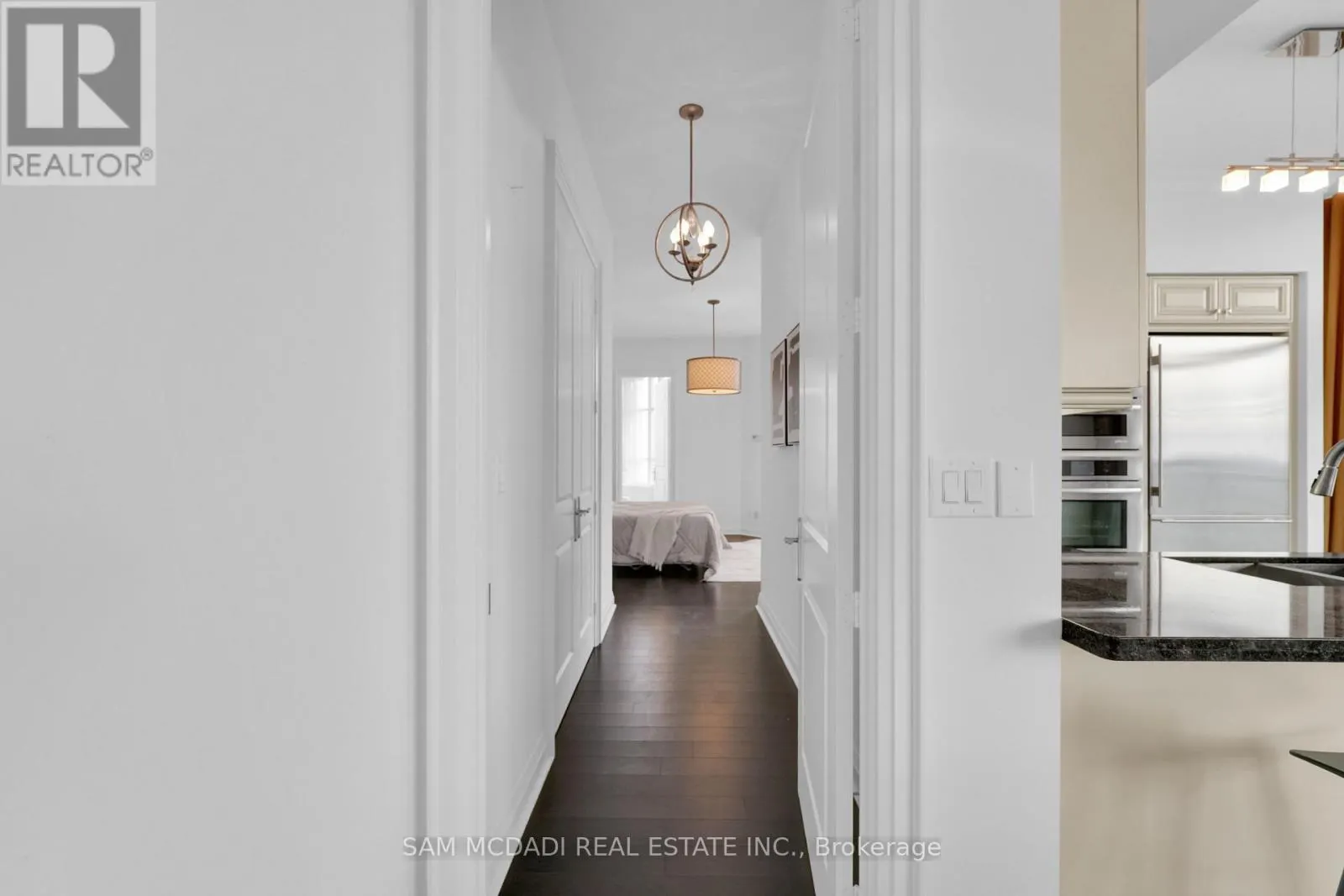 PH3 - 50 ABSOLUTE AVENUE