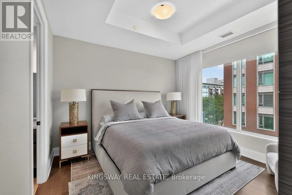 301 - 55 PORT STREET E