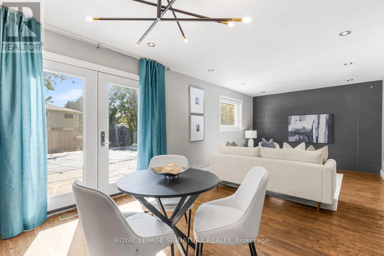 72 CAVENDISH CRESCENT
