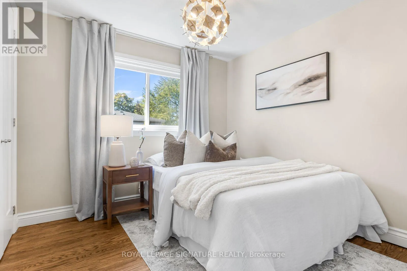 72 CAVENDISH CRESCENT