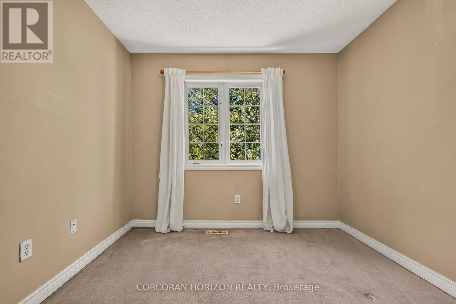 14 - 2871 DARIEN ROAD