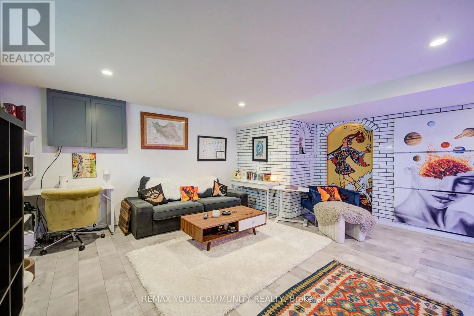 3205 MARTINS PINE COURT
