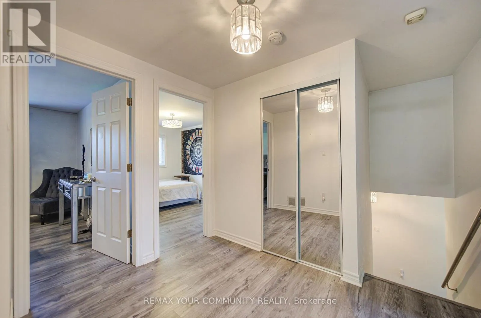 3205 MARTINS PINE COURT