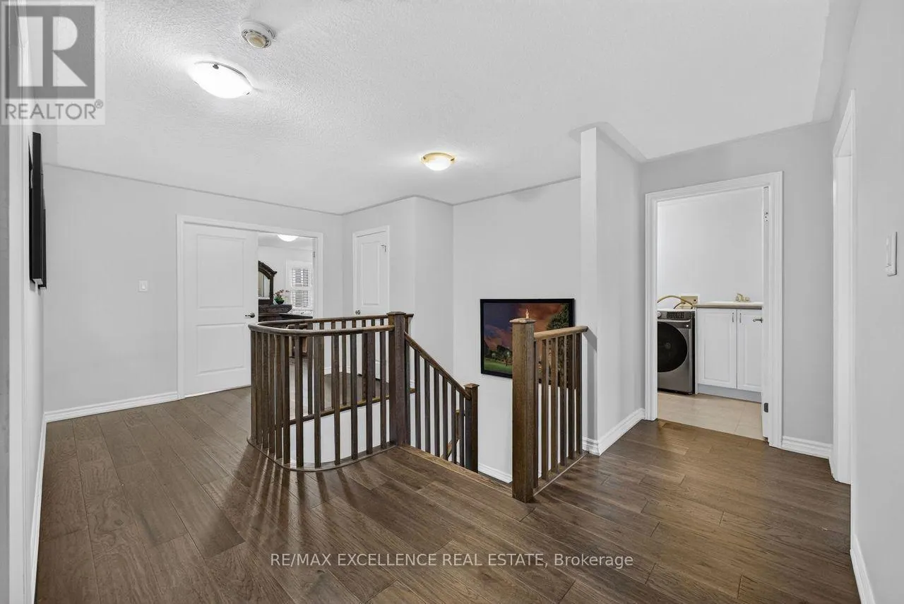 451 BRISDALE DRIVE