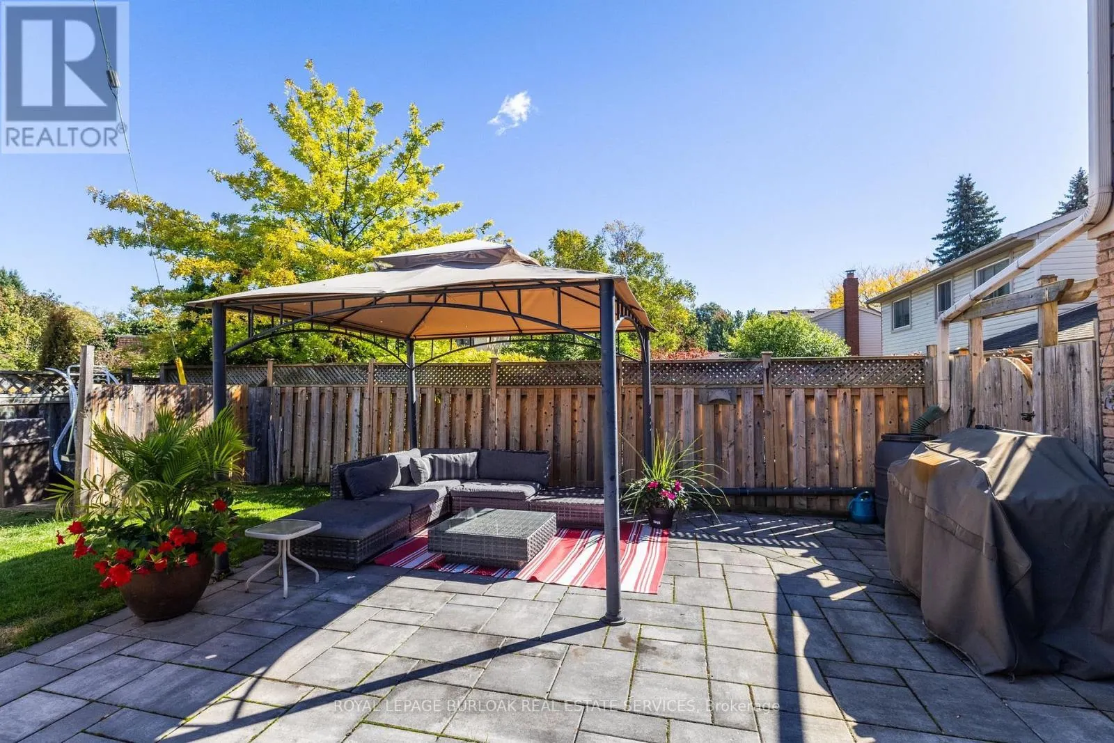 4248 DUNVEGAN ROAD