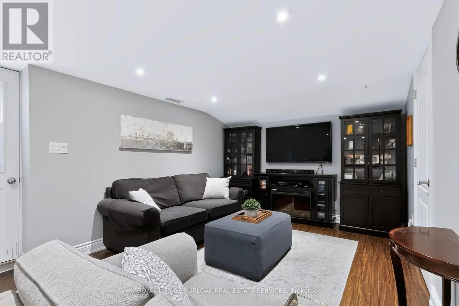 4248 DUNVEGAN ROAD