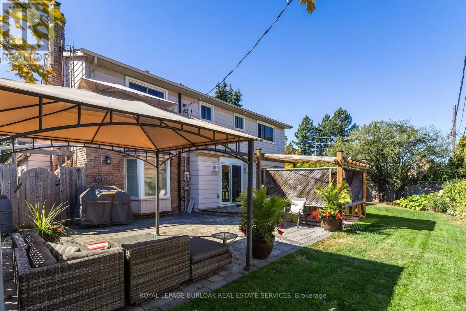4248 DUNVEGAN ROAD