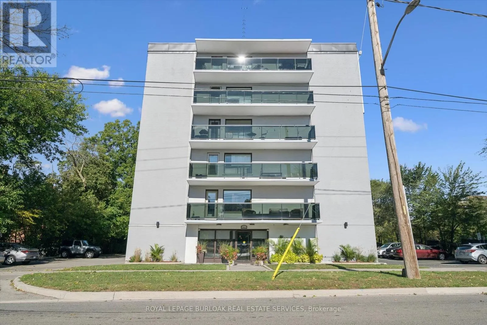405 - 2411 NEW STREET