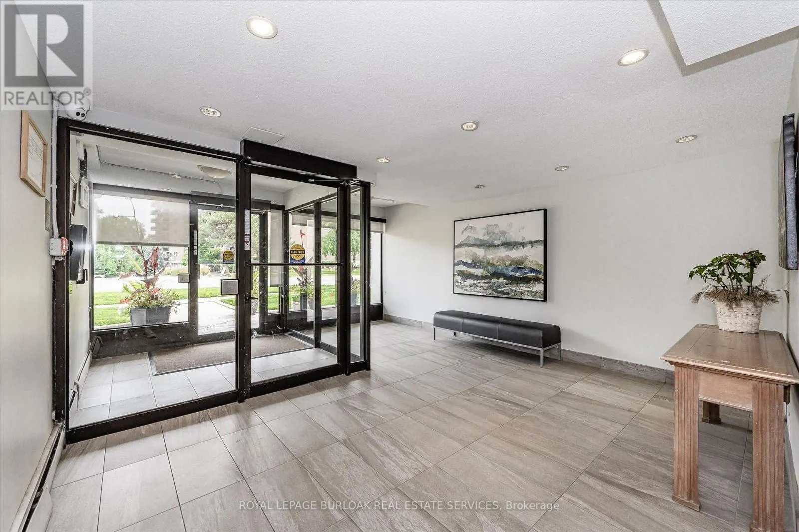 405 - 2411 NEW STREET
