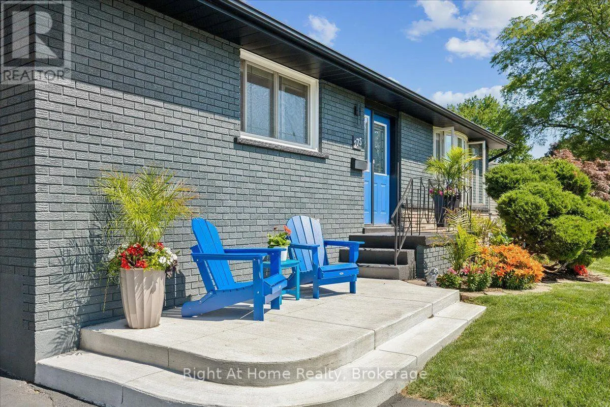 275 KENT CRESCENT
