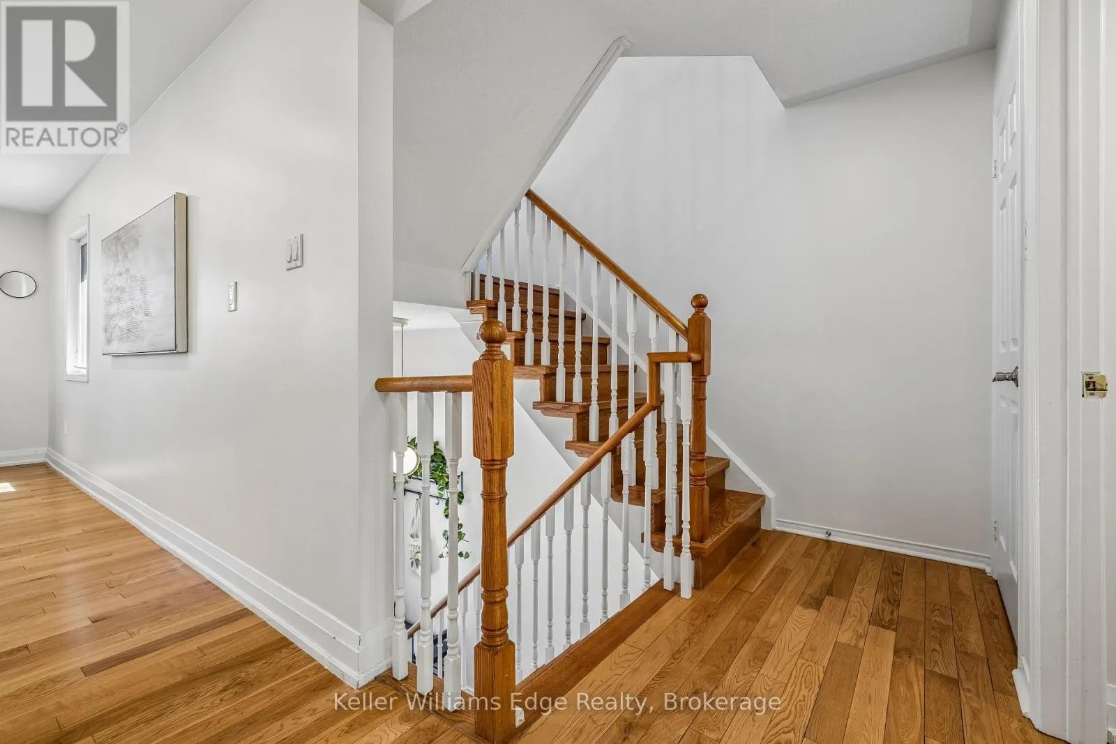 1134 LEEWOOD DRIVE