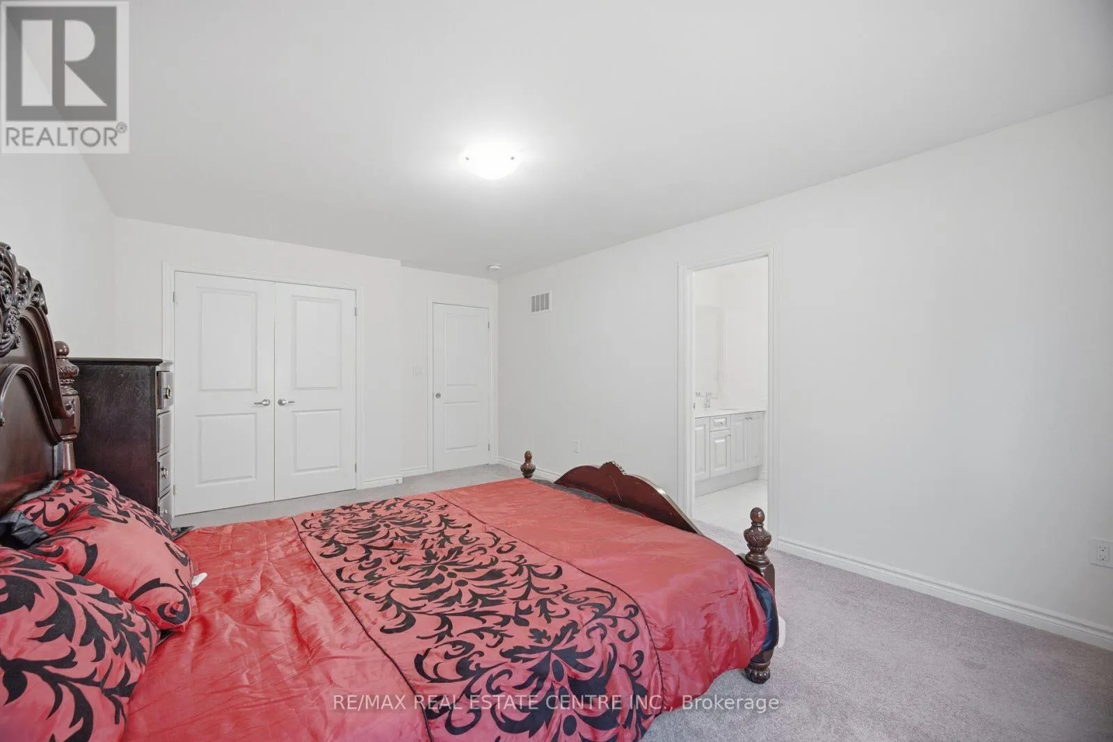 30 TIGER CRESCENT