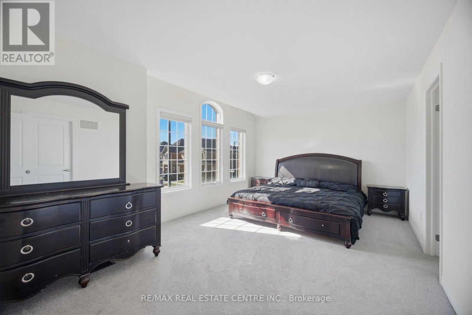 30 TIGER CRESCENT