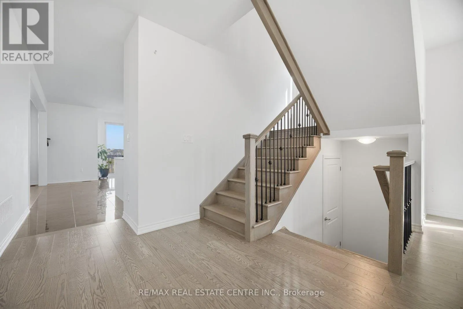 30 TIGER CRESCENT