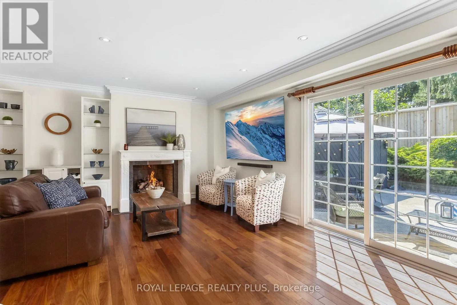 2985 DANCER COURT