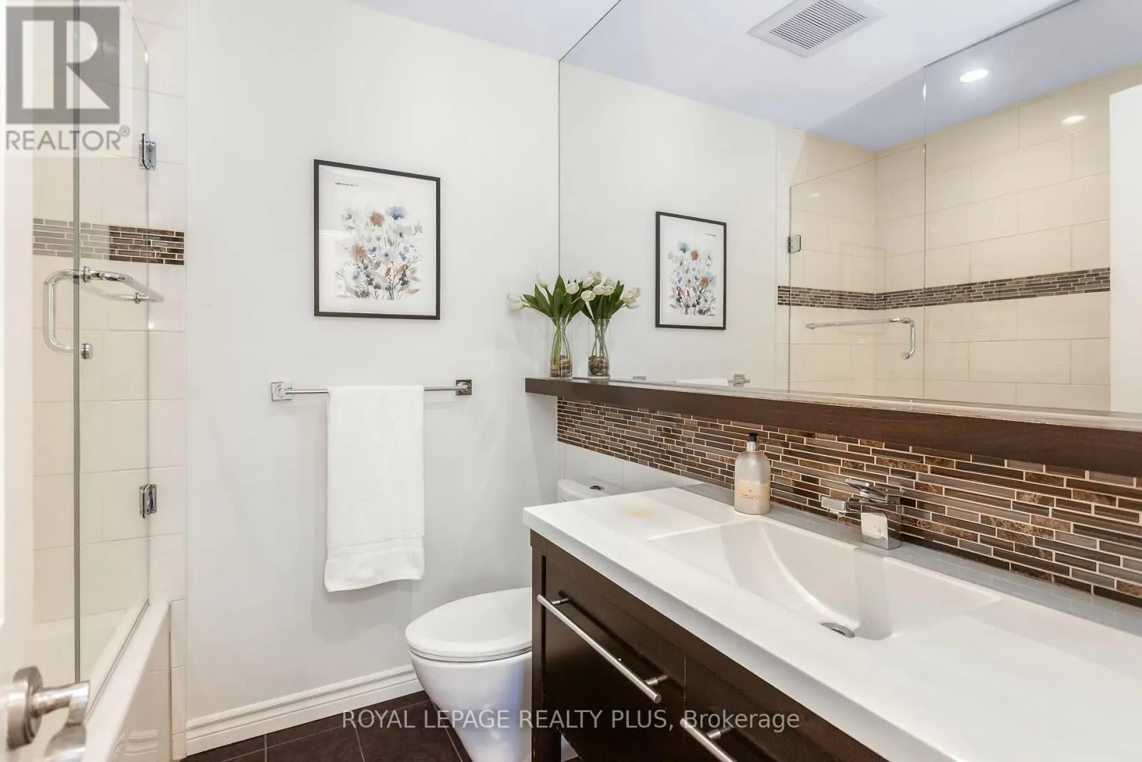 2985 DANCER COURT