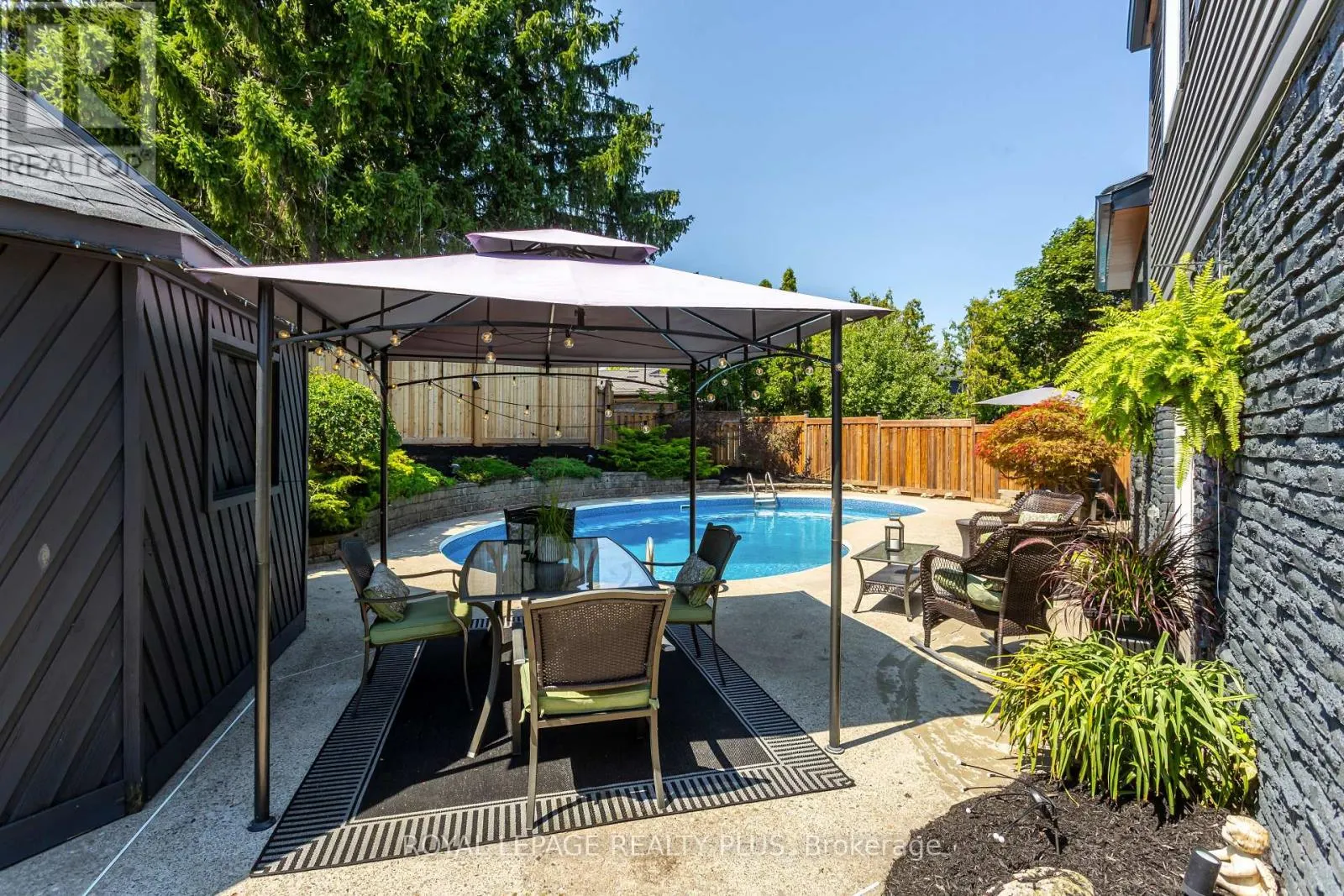 2985 DANCER COURT