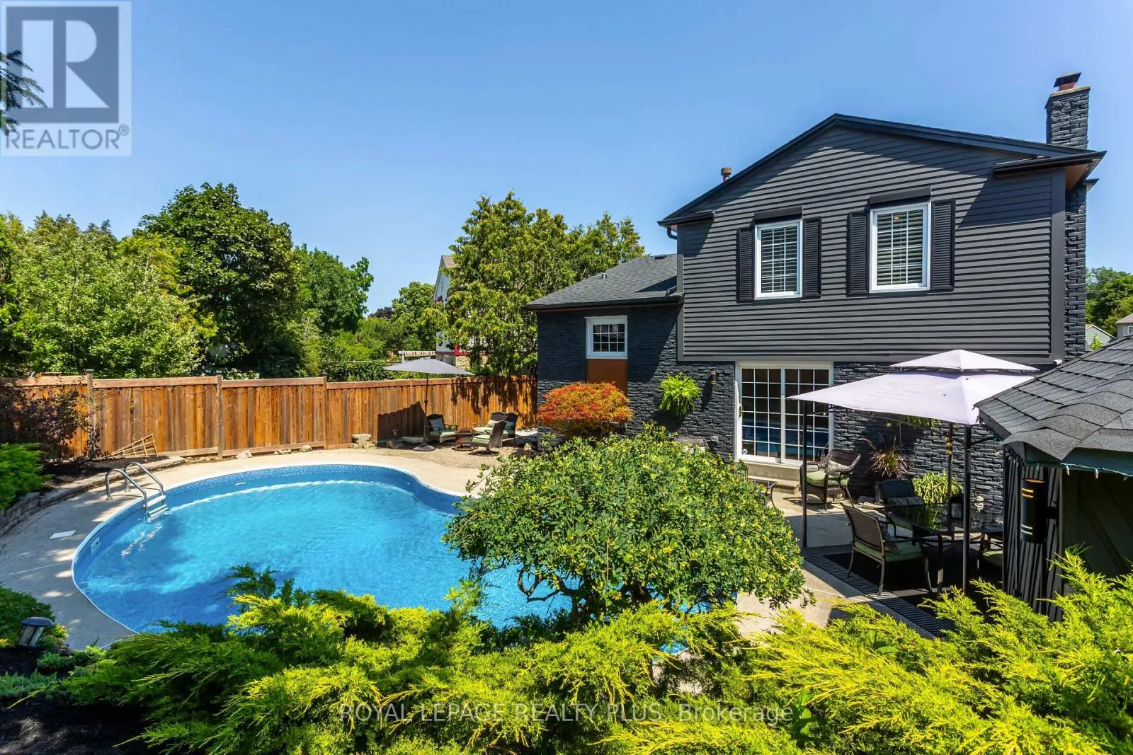 2985 DANCER COURT