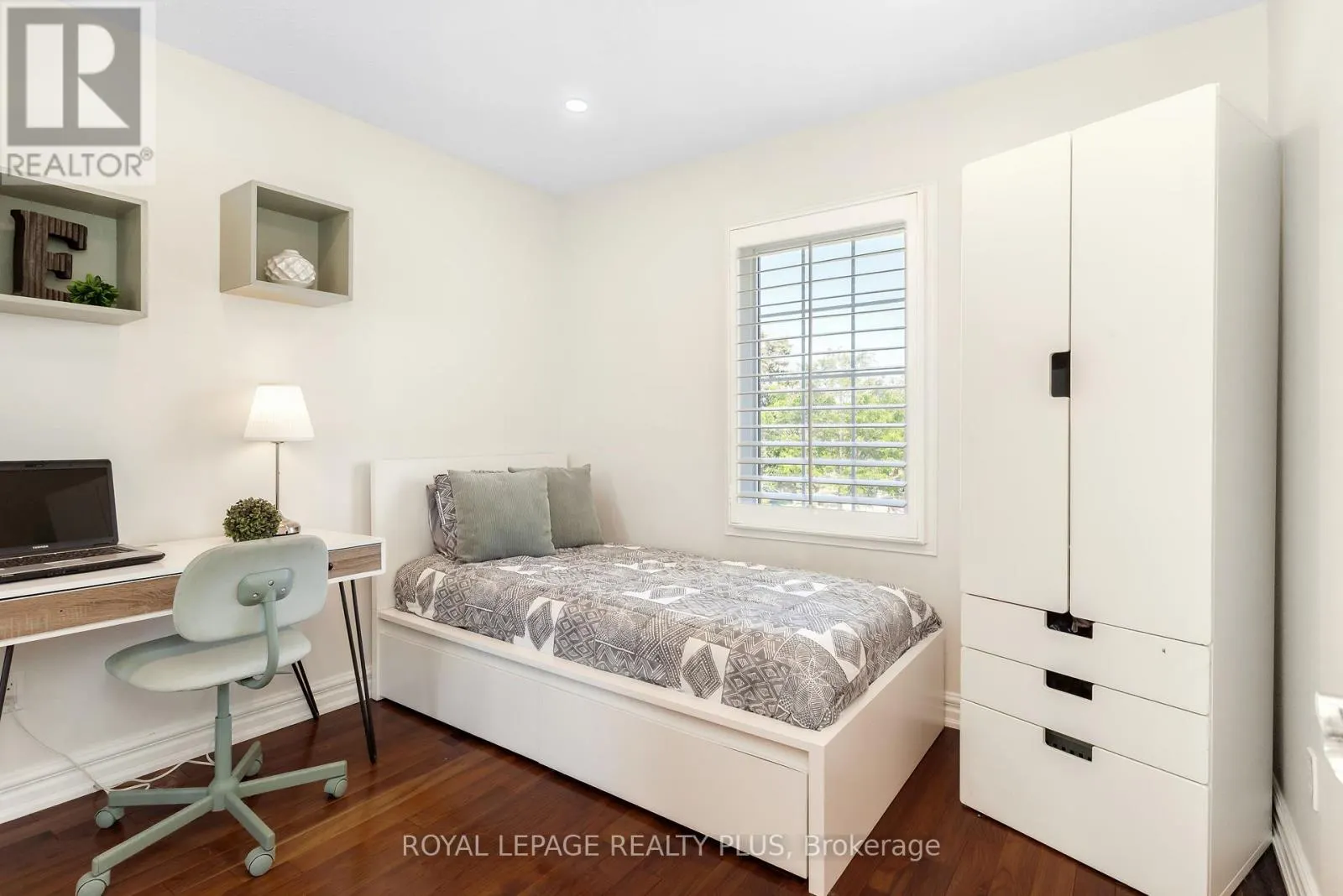 2985 DANCER COURT