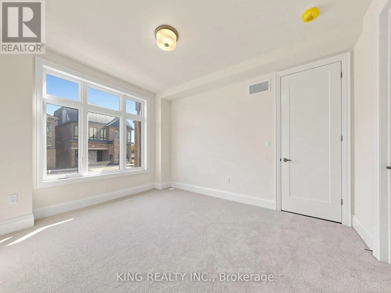107 JACK BOWERBANK BOULEVARD