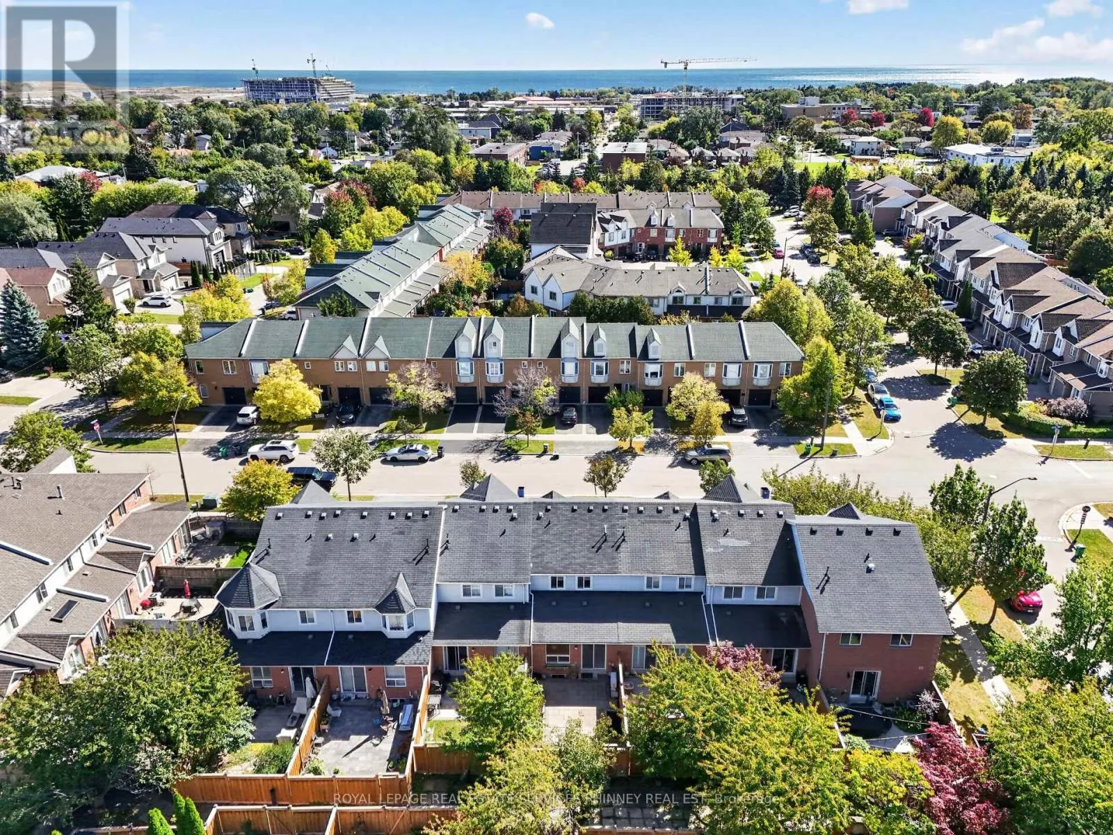 27 - 819 VILLAGE GREEN BOULEVARD