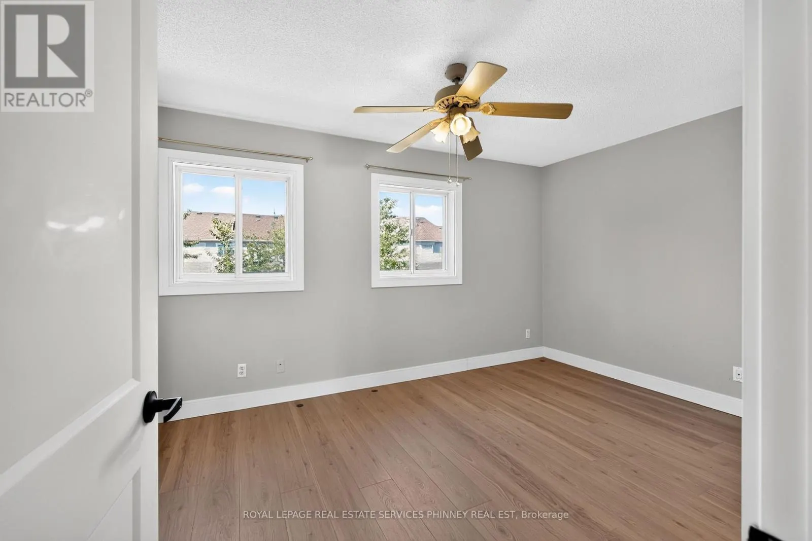27 - 819 VILLAGE GREEN BOULEVARD