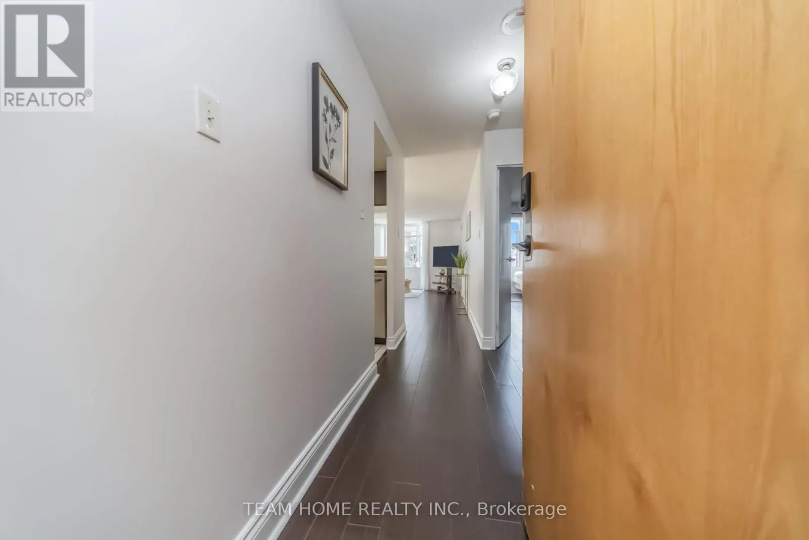 604 - 300 WEBB DRIVE