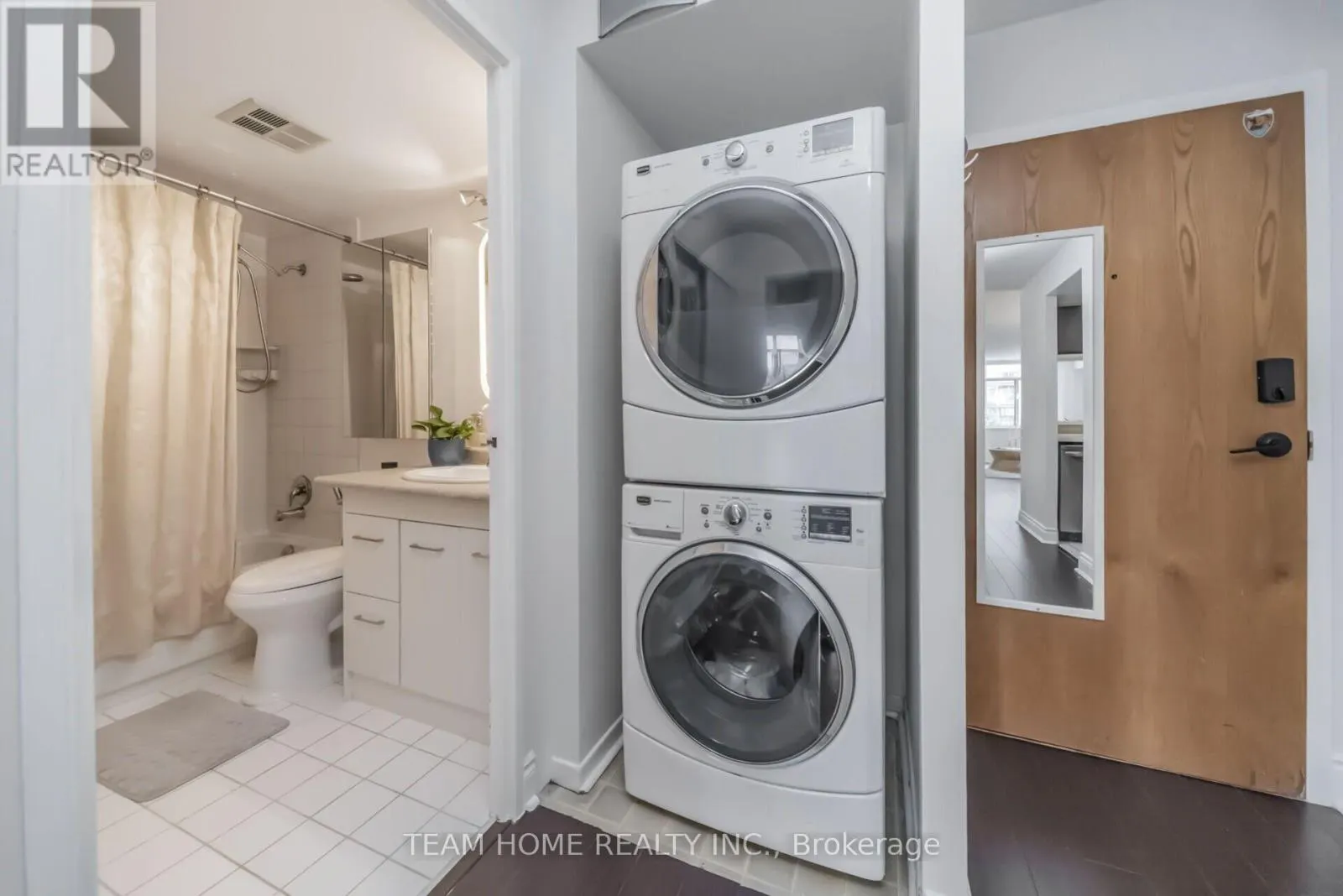 604 - 300 WEBB DRIVE