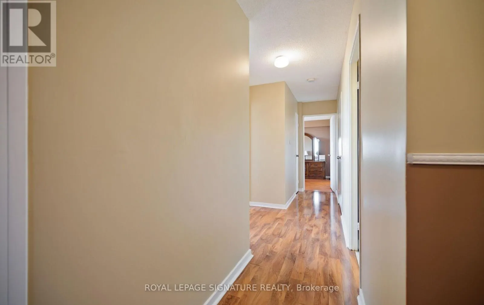 1406 - 1580 MISSISSAUGA VALLEY BOULEVARD