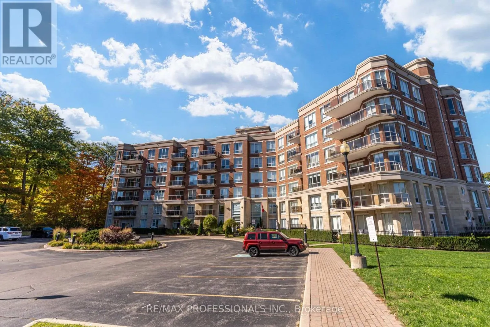 402 - 483 FAITH DRIVE