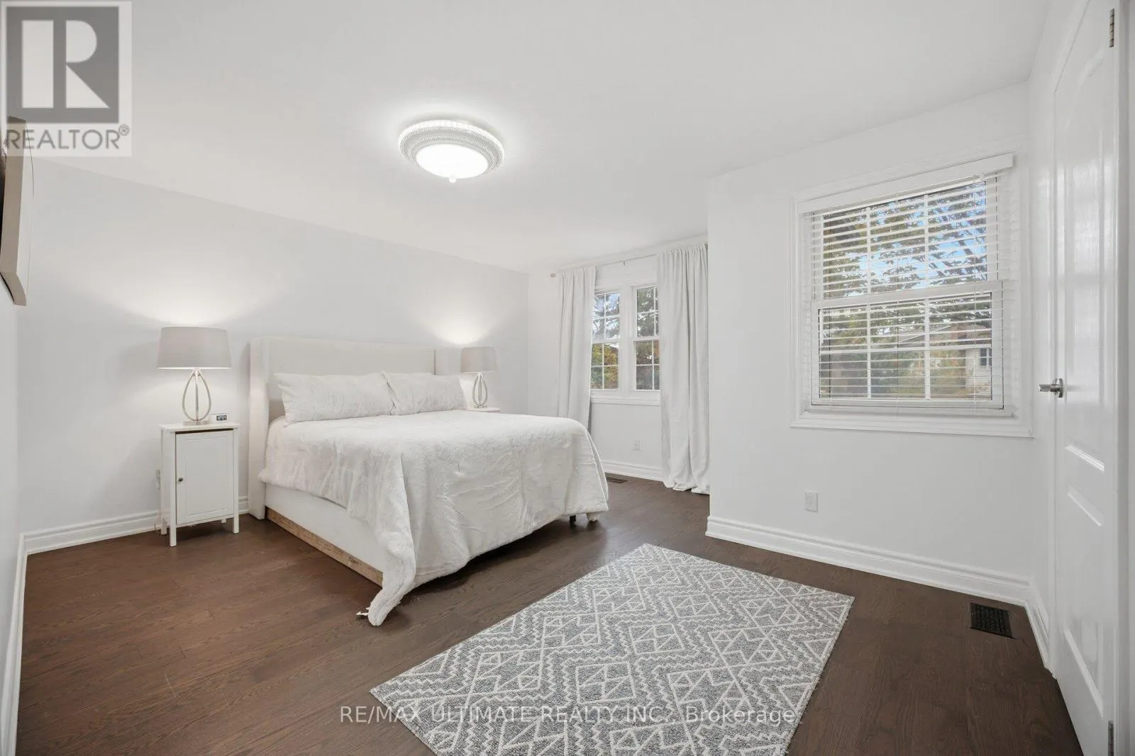 63 - 2120 RATHBURN ROAD E