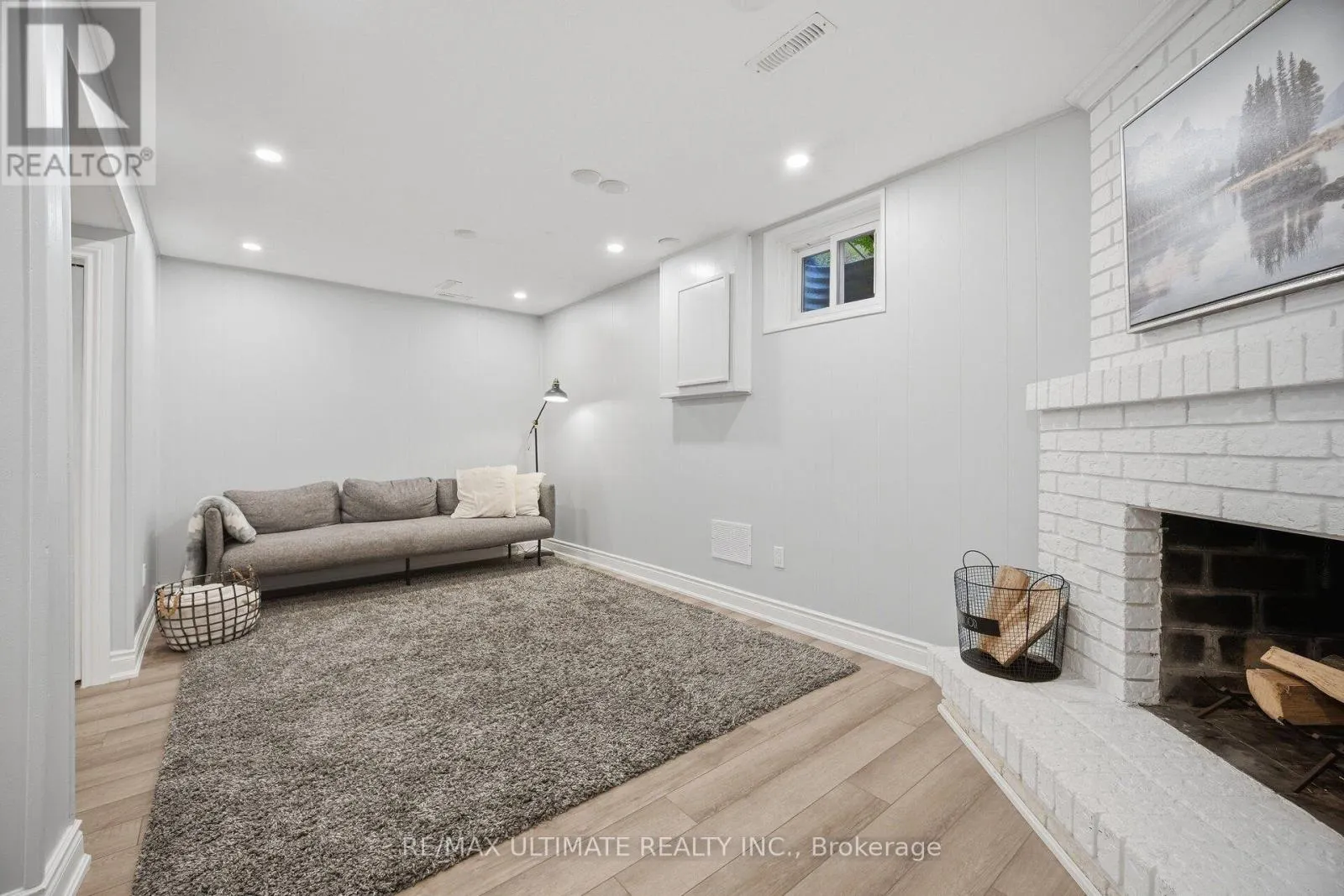 63 - 2120 RATHBURN ROAD E