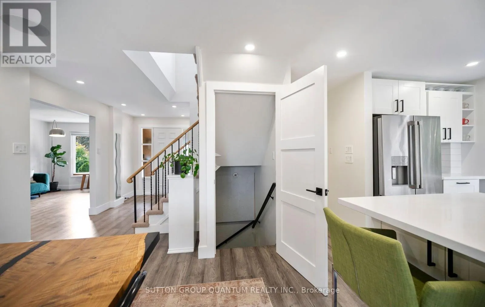 4071 WHEELWRIGHT CRESCENT