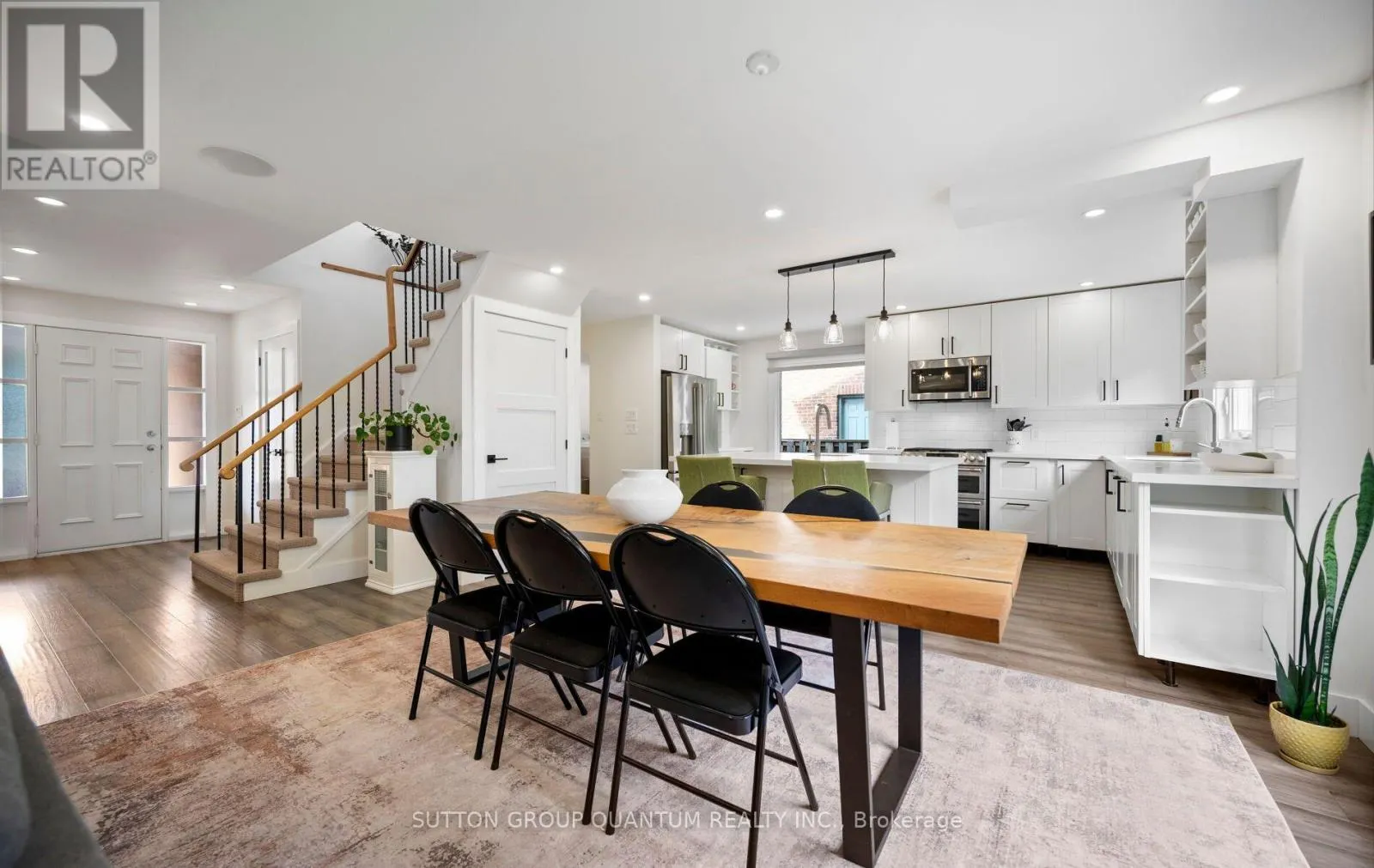 4071 WHEELWRIGHT CRESCENT