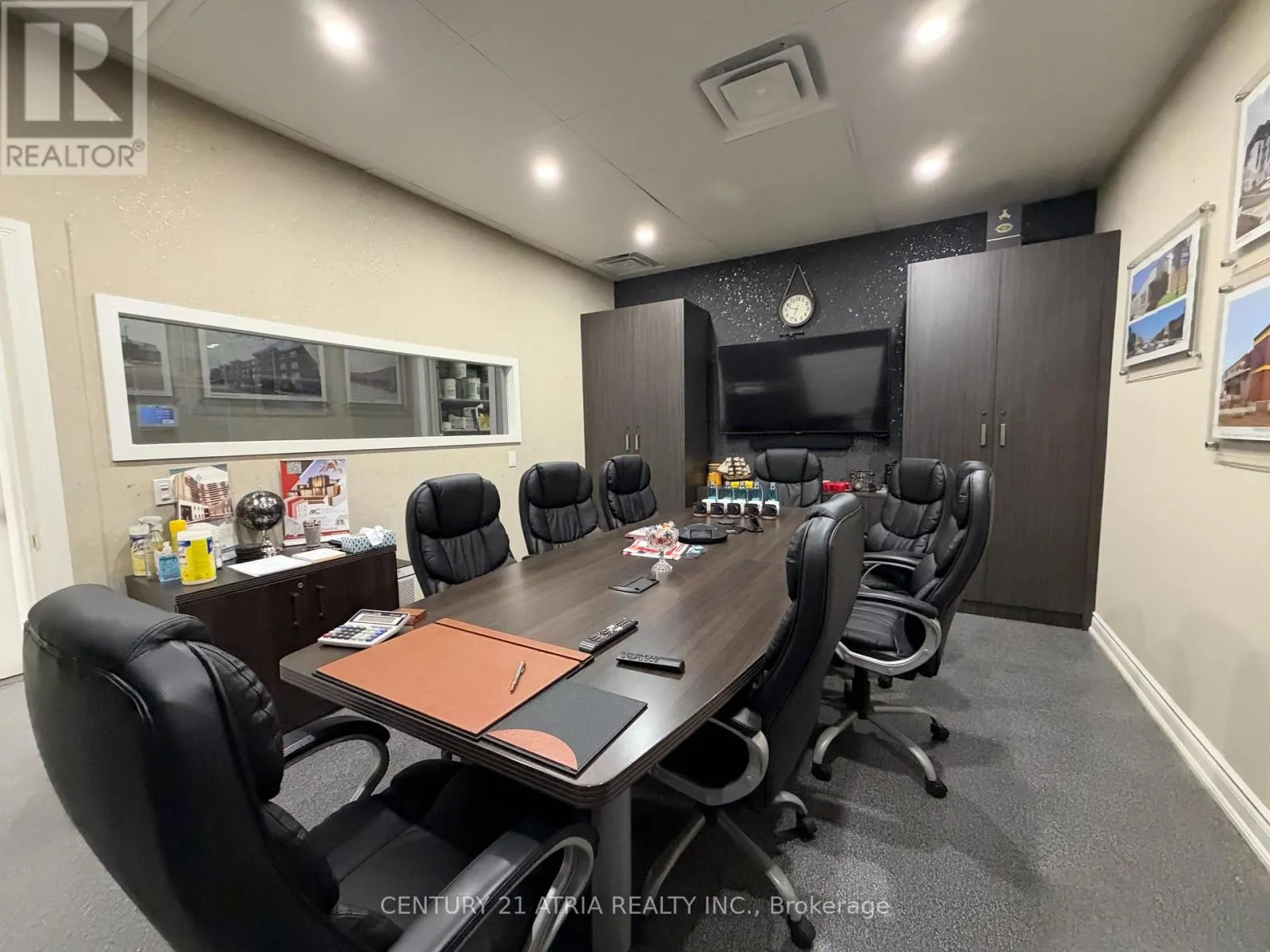 14 - 755 QUEENSWAY