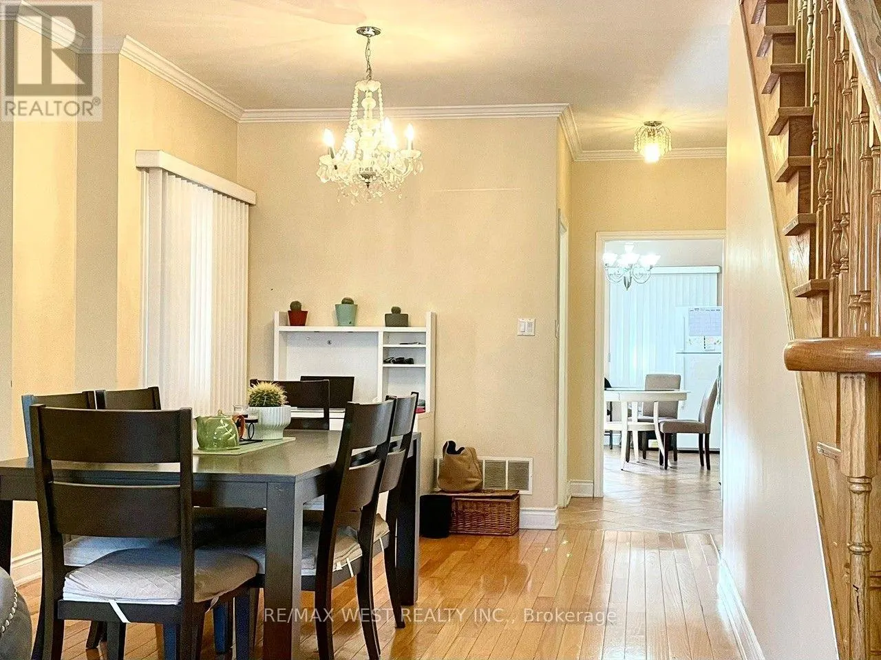 94A MULOCK AVENUE