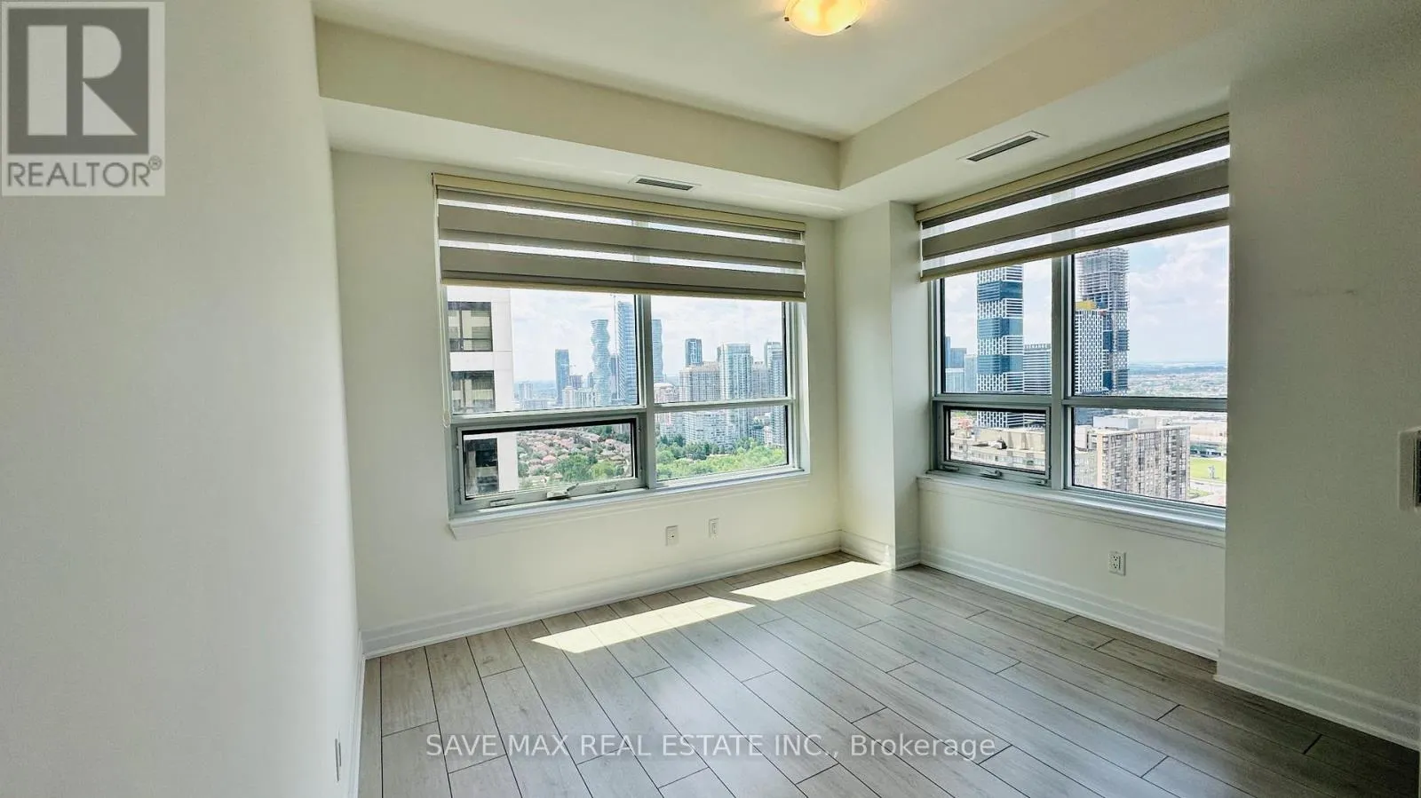 3110 - 30 ELM DRIVE W