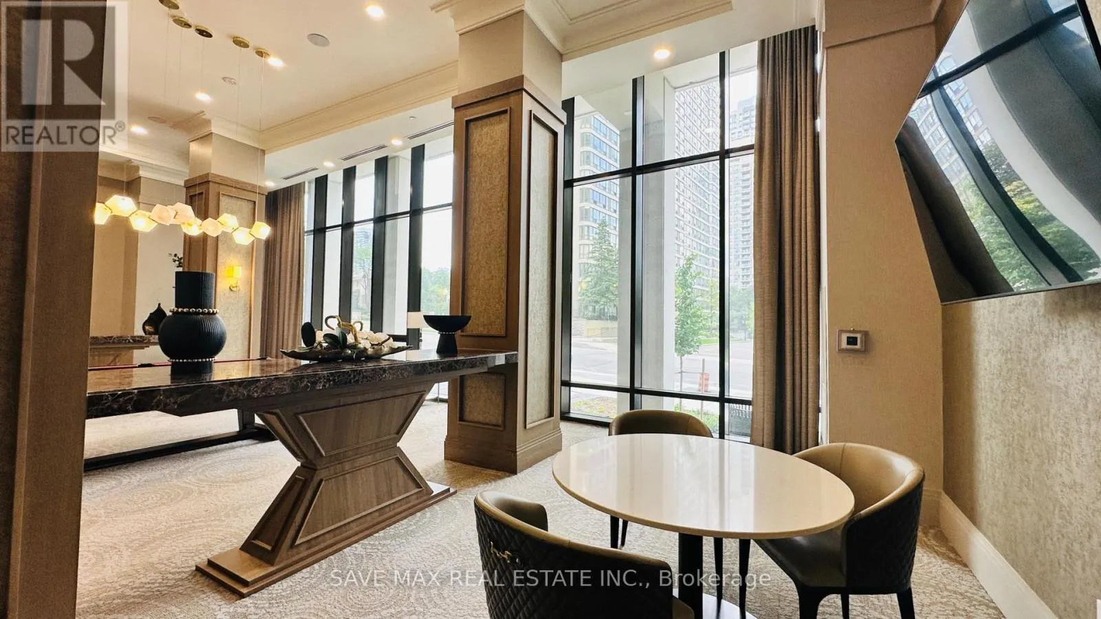 3110 - 30 ELM DRIVE W
