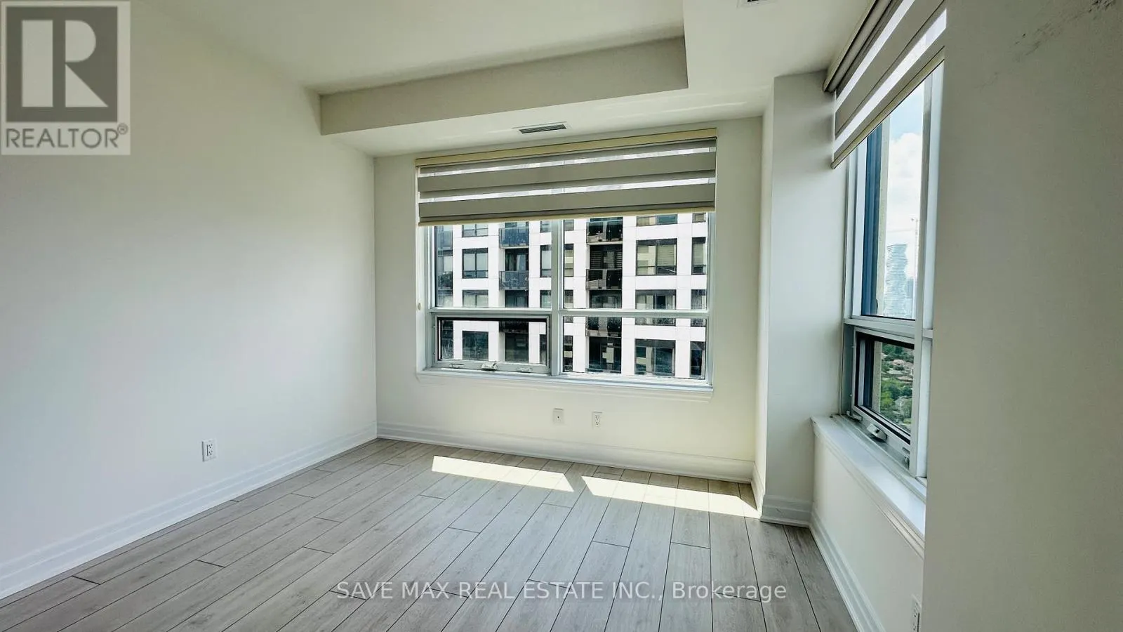 3110 - 30 ELM DRIVE W