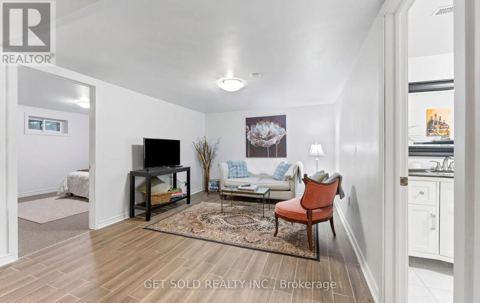 7 WATERCLIFFE ROAD