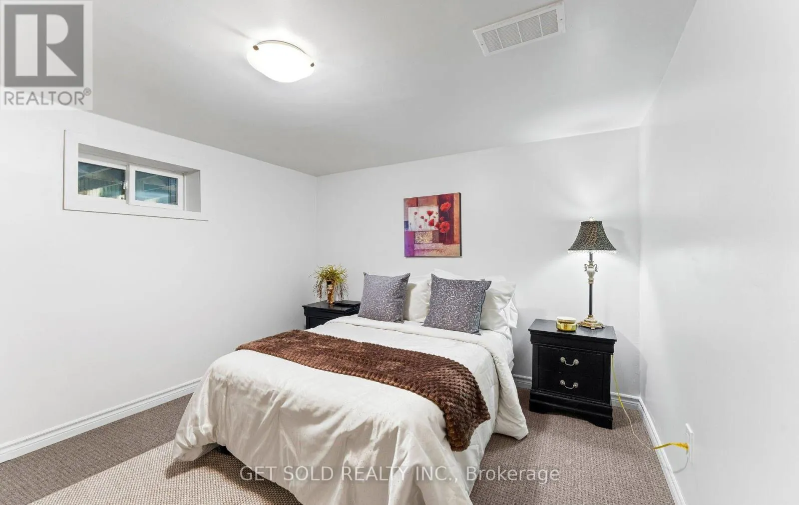 7 WATERCLIFFE ROAD