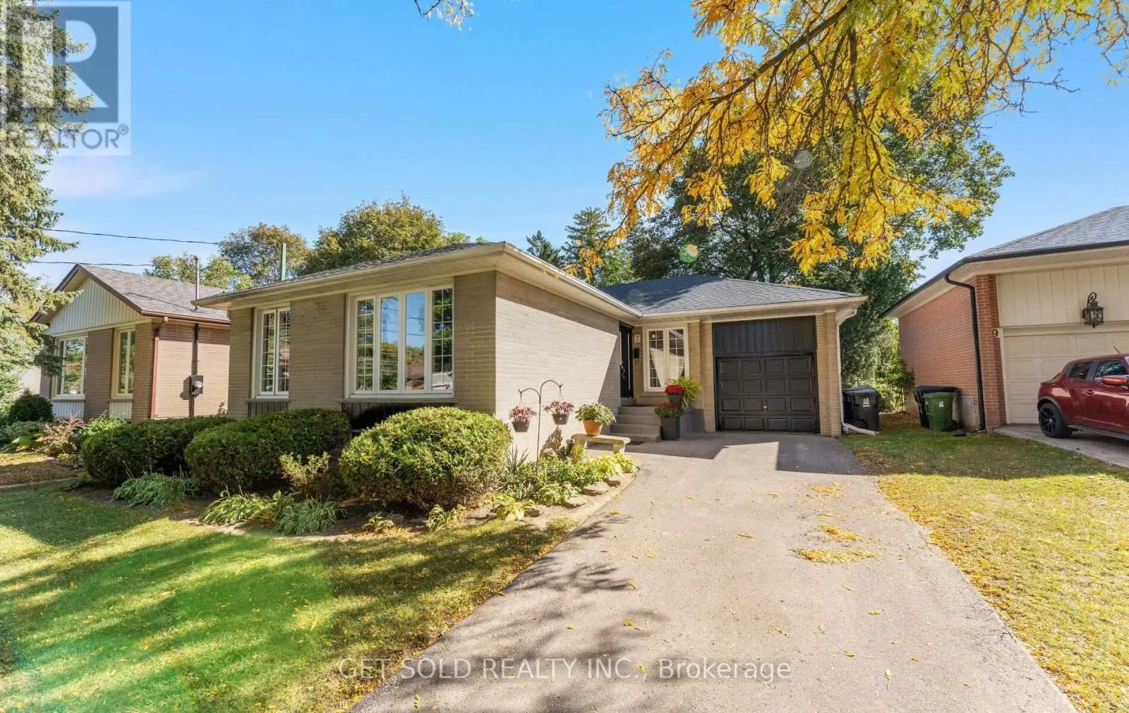7 WATERCLIFFE ROAD